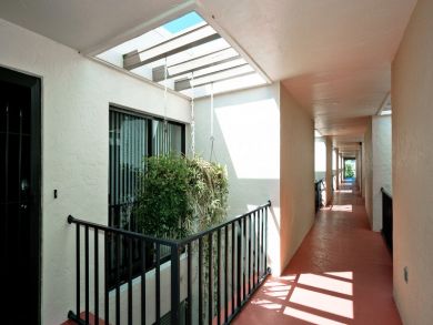 Great Value 2 Bedroom Holmes Beach Vacation Rental Sleeps 4